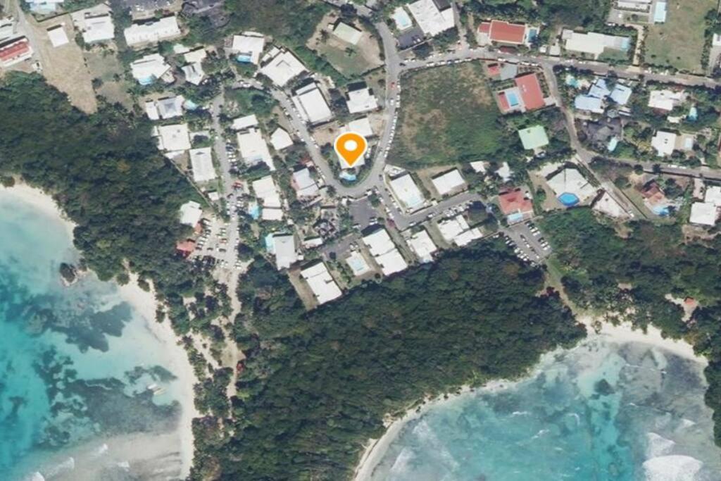 T1 Bis A Proximite De La Plage Le Gosier  Luaran gambar