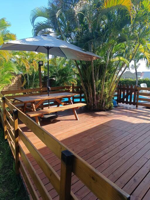 T1 Bis A Proximite De La Plage Le Gosier  Luaran gambar